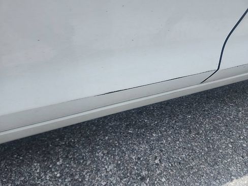 Used 2015 Hyundai Sonata SE w/ Option Group 09 FWD image 9