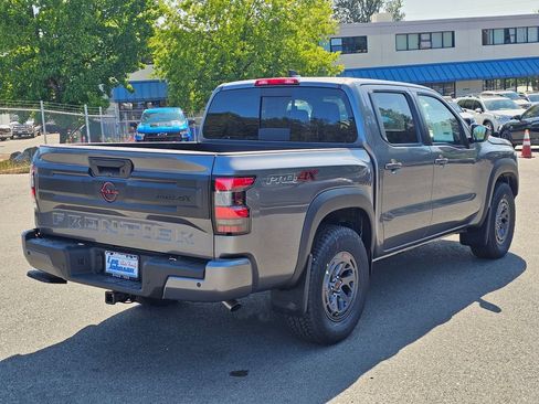New 2026 Nissan Frontier PRO-4X w/ Tow Package AWD/4WD image 5
