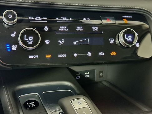 Certified 2026 INFINITI QX60 Luxe w/ Cargo Package FWD image 20