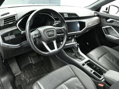 Used 2020 Audi Q3 2.0T Premium Plus w/ Premium Plus Package AWD/4WD image 14