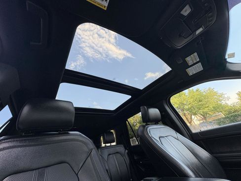 Used 2019 Ford Expedition Limited AWD/4WD image 26