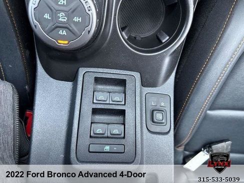 Used 2022 Ford Bronco Badlands w/ Sasquatch Package image 25
