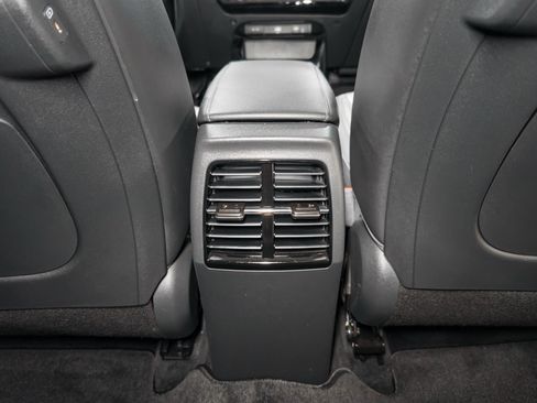 Used 2023 Kia Niro EX w/ EX Cold Weather Package FWD image 21