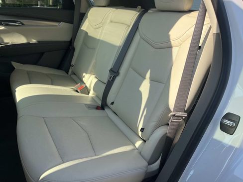 Used 2018 Cadillac XT5 Luxury w/ Driver Awareness Package FWD image 22