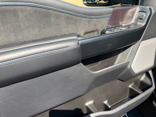 Used 2026 Ford F450 Platinum AWD/4WD image 11
