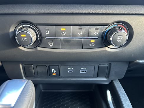 New 2026 Nissan Frontier SV image 25