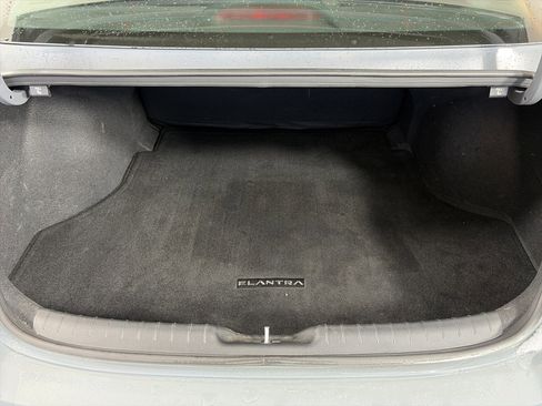 Used 2023 Hyundai Elantra SEL image 14