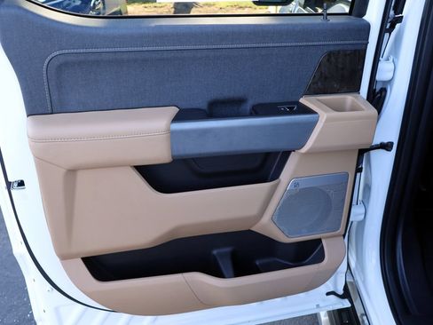 Certified 2023 Ford F150 Lariat AWD/4WD image 28