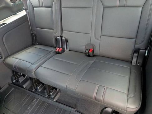 New 2026 Chevrolet Suburban RST w/ Comfort Package RWD image 34