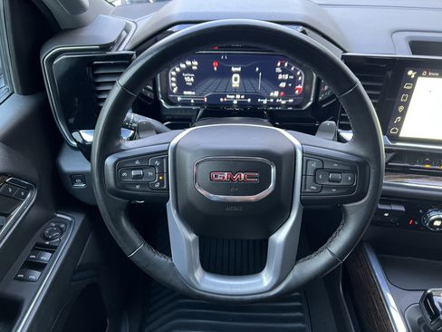 Used 2024 GMC Sierra 1500 Elevation image 24