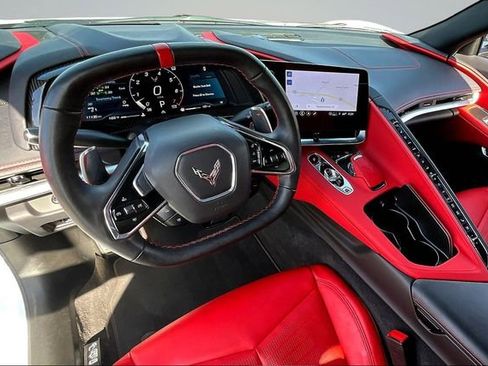 Used 2023 Chevrolet Corvette Stingray Preferred Cpe w/ Z51 Performance Package RWD image 7