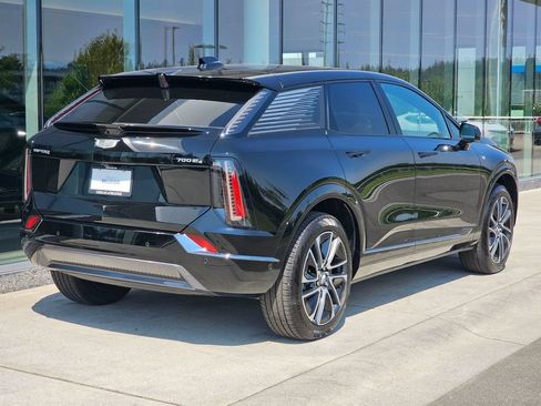 New 2026 Cadillac Optiq Sport 1 AWD/4WD image 5