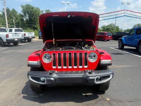 Used 2020 Jeep Wrangler Unlimited Sahara w/ Dual Top Group AWD/4WD image 67