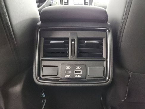 New 2026 Subaru Forester Limited AWD/4WD image 32