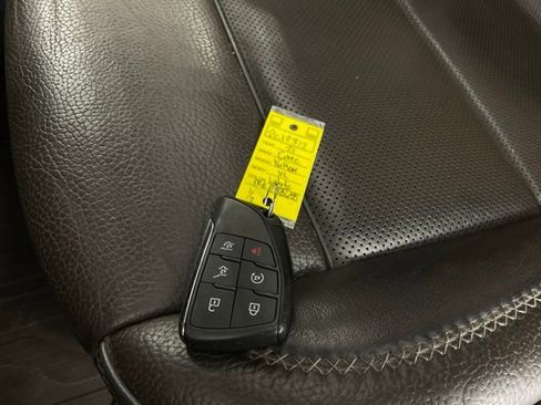 Used 2021 GMC Yukon XL Denali w/ Denali Premium Package image 54