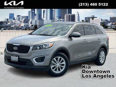 Used 2016 Kia Sorento LX w/ LX Convenience Package
