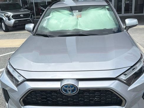 Used 2024 Toyota RAV4 SE AWD/4WD image 2