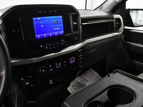Used 2023 Ford F150 XLT image 24