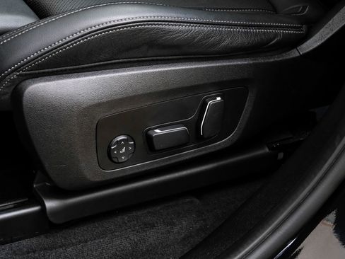 Used 2024 BMW X4 xDrive30i image 36