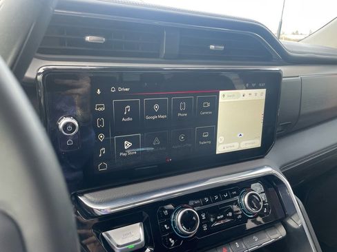 Used 2025 GMC Sierra 2500 Denali w/ Denali Reserve Package image 16