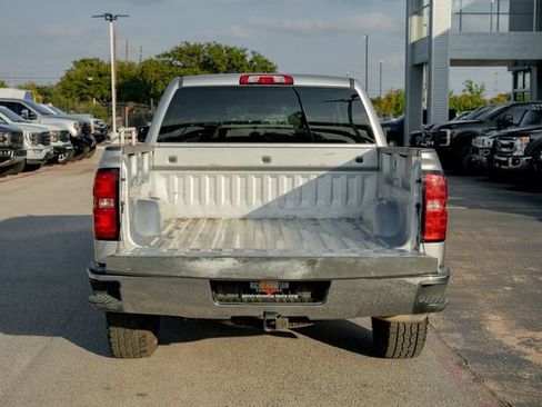 Used 2018 Chevrolet Silverado 1500 LT w/ All Star Edition image 10