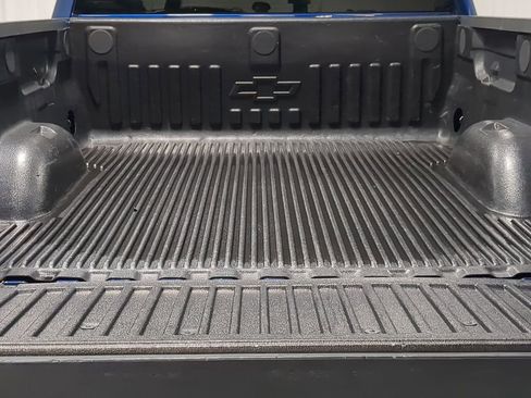 Used 2019 Chevrolet Silverado 1500 LT w/ All Star Edition image 43