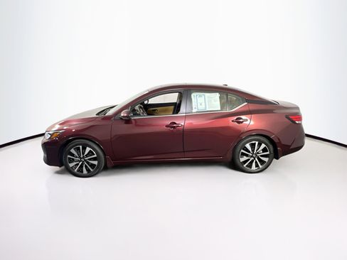Used 2024 Nissan Sentra SV w/ SV Premium Package FWD image 8