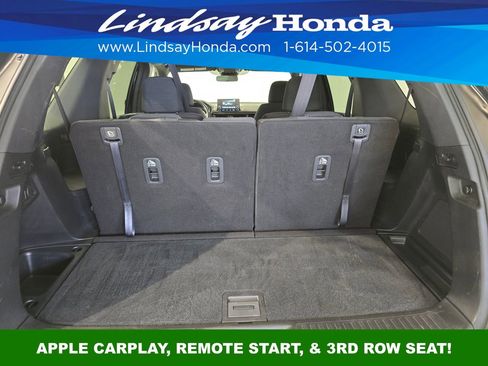 Used 2025 Honda Pilot Sport image 8