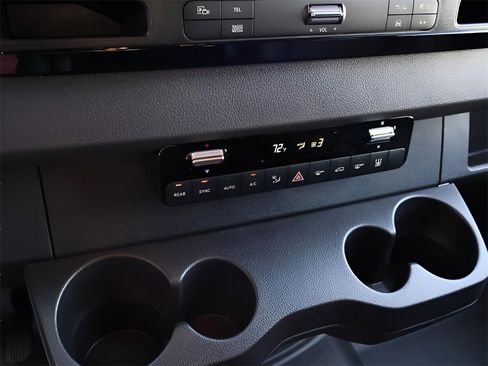 New 2025 Mercedes-Benz Sprinter 2500 image 30