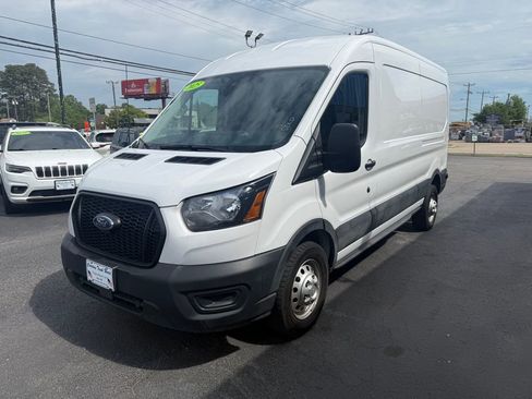 Used 2025 Ford Transit 250 148 Medium Roof Extended AWD w/ Load Area Protection Package image 3