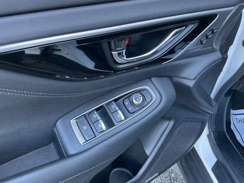 Used 2021 Subaru Outback Limited image 14