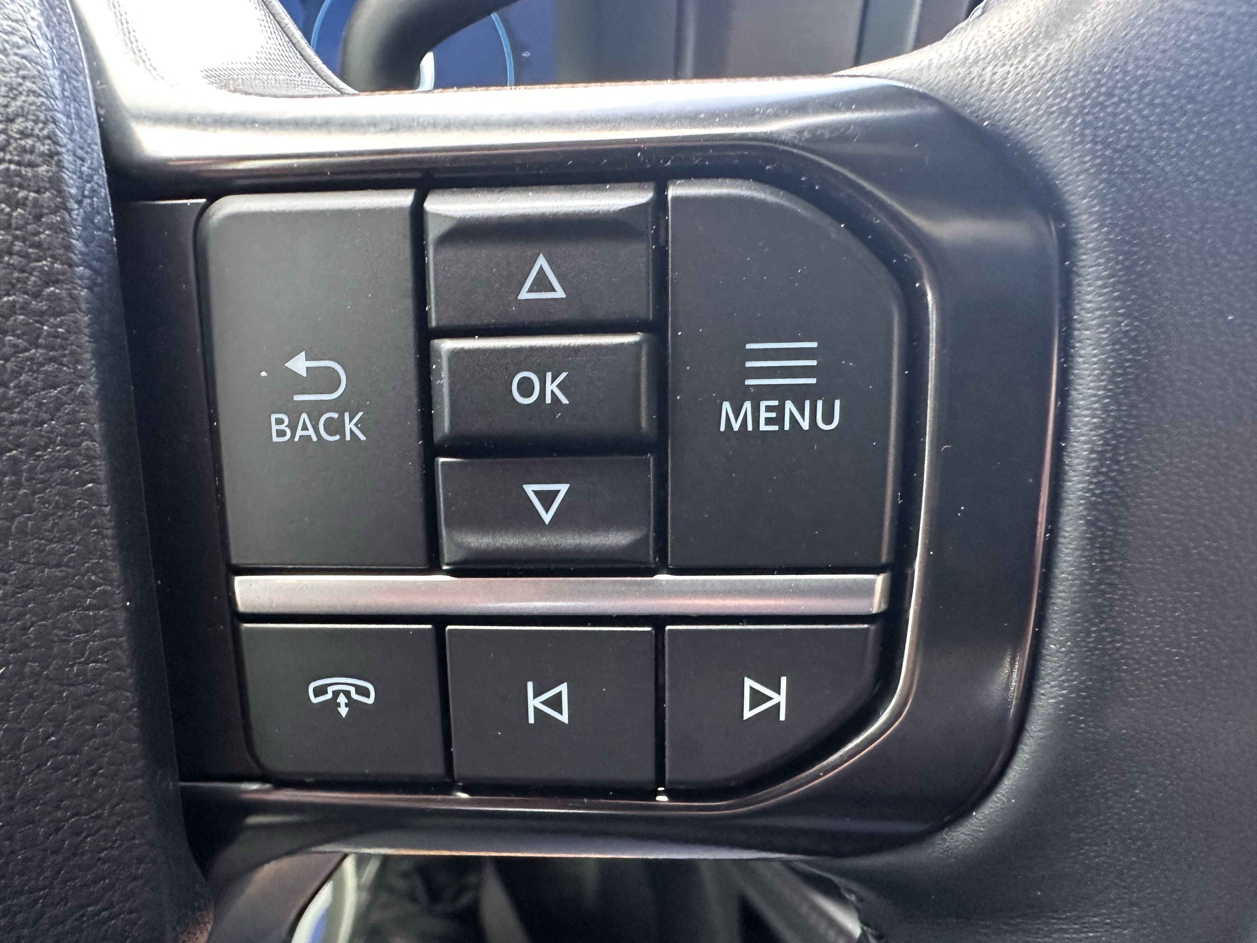Certified 2025 Ford F250 Platinum AWD/4WD image 26