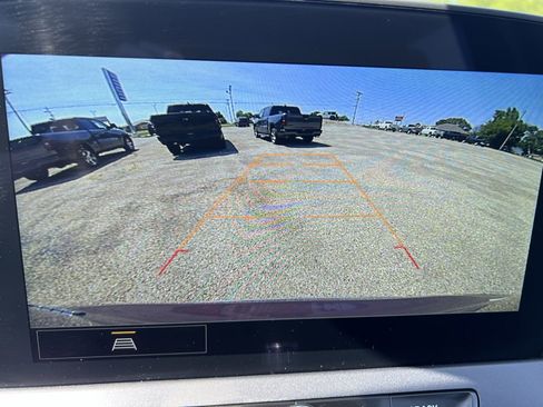 Used 2023 Chevrolet Blazer LT w/ Driver Confidence Package image 32