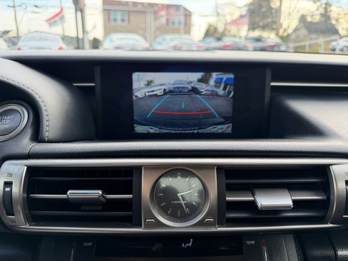 Used 2016 Lexus IS 350 AWD image 20