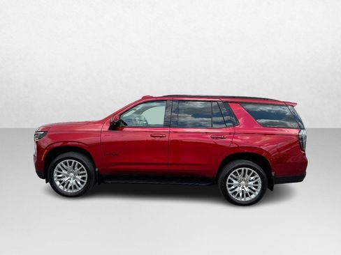 Used 2025 Chevrolet Tahoe RST w/ Comfort Package AWD/4WD image 8