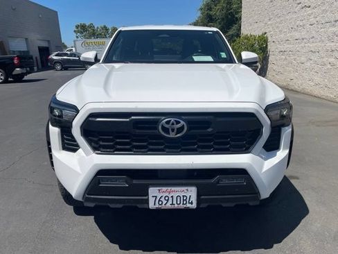 Certified 2024 Toyota Tacoma TRD Off-Road AWD/4WD image 2
