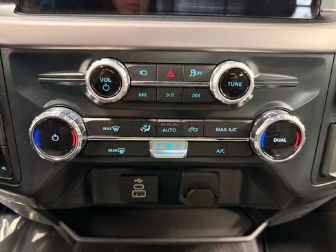 Used 2025 Ford F150 XLT w/ Equipment Group 301A Standard AWD/4WD image 33