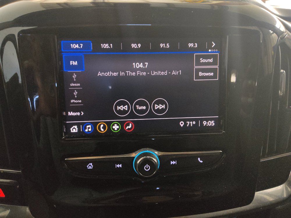 Used 2020 Chevrolet Traverse LS FWD image 25