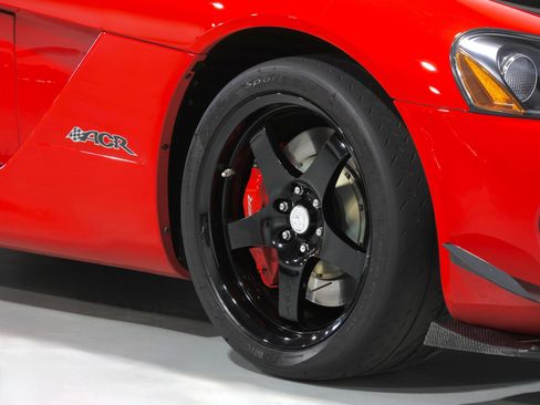 Used 2008 Dodge Viper SRT-10 w/ Competition Group image 24