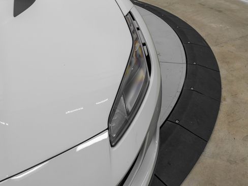 Certified 2020 Ferrari Portofino Base image 47