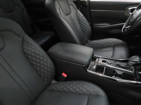 Used 2023 Kia Sorento SX Prestige AWD/4WD image 29