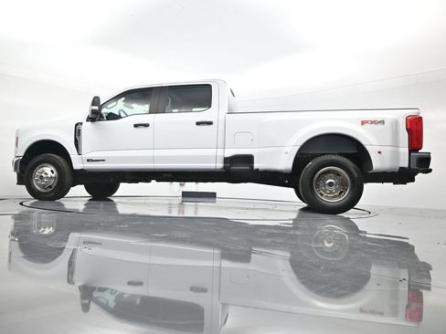 Used 2024 Ford F350 XL AWD/4WD image 49