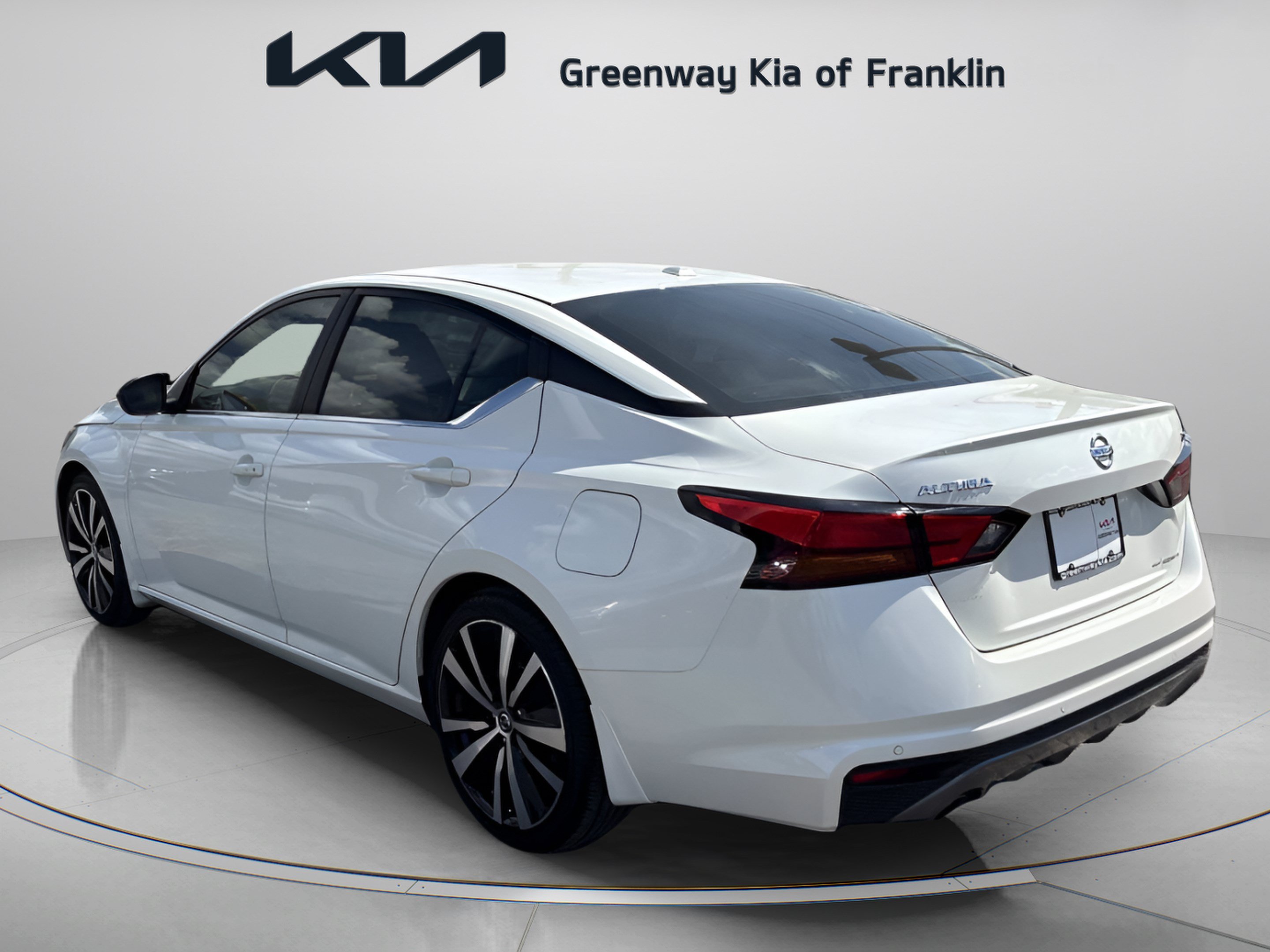 Used 2020 Nissan Altima 2.5 SR FWD image 5