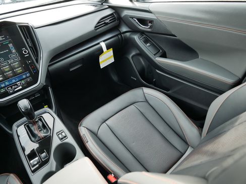 Certified 2025 Subaru Crosstrek 2.5i Limited w/ Popular Package #3A image 11