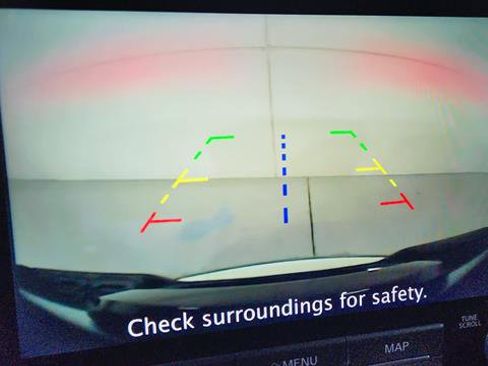 Used 2024 Nissan Frontier Pro-X w/ Technology Package image 17