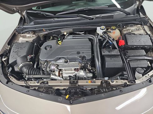 Used 2023 Chevrolet Malibu LT image 16