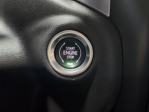 Used 2019 GMC Sierra 1500 SLT w/ SLT Premium Plus Package image 9