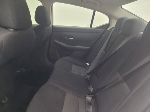 Used 2021 Nissan Sentra SV FWD image 18