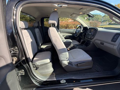 Used 2016 GMC Canyon W/T w/ Convenience Package image 12