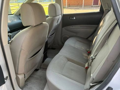 Used 2013 Nissan Rogue S w/ Special Edition Pkg image 10